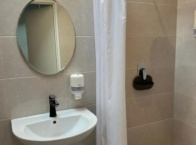 Pensiunea Max Guest house *